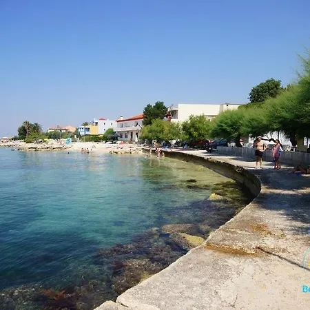 Daire Viktoria Podstrana