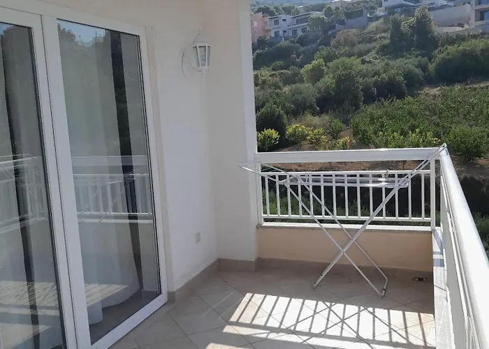 Appartement Viktoria Podstrana